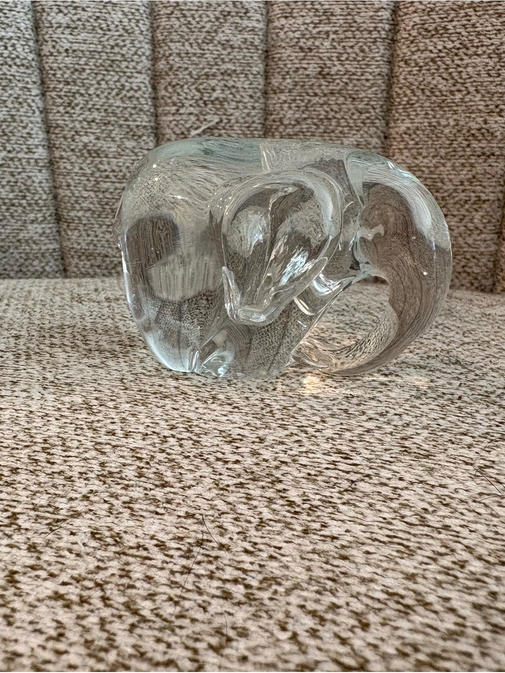 Clear Glass Elephant Paperweight – Decorative Home Art